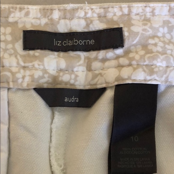 Liz Claiborne white casual pants - Picture 4 of 4